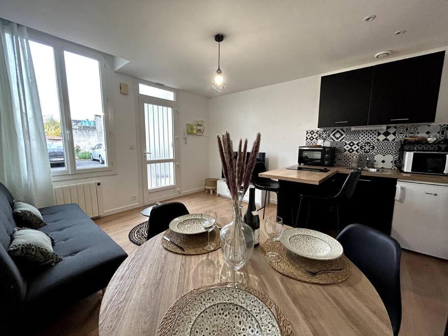 Logement Neuf - Proximite Centre Bourges Esterno foto